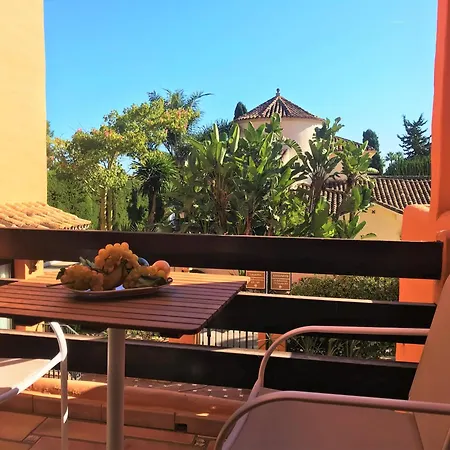 El Paraiso 公寓 埃斯特波纳